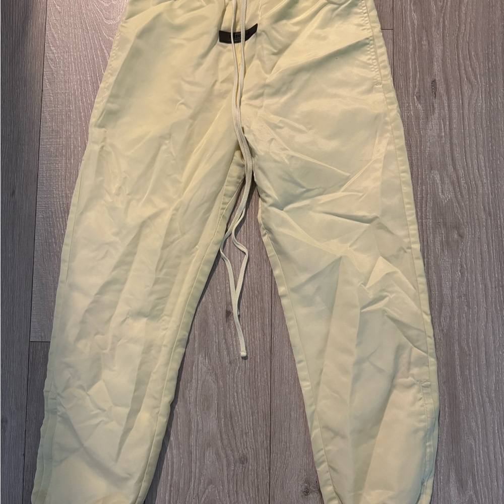 Essentials Cream Sweatpants Relaxed Fit Joggers